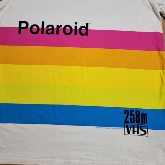 Hollister Graphic SS Tee Polaroid 258m VHS White - Size Medium - Picture 2 of 4